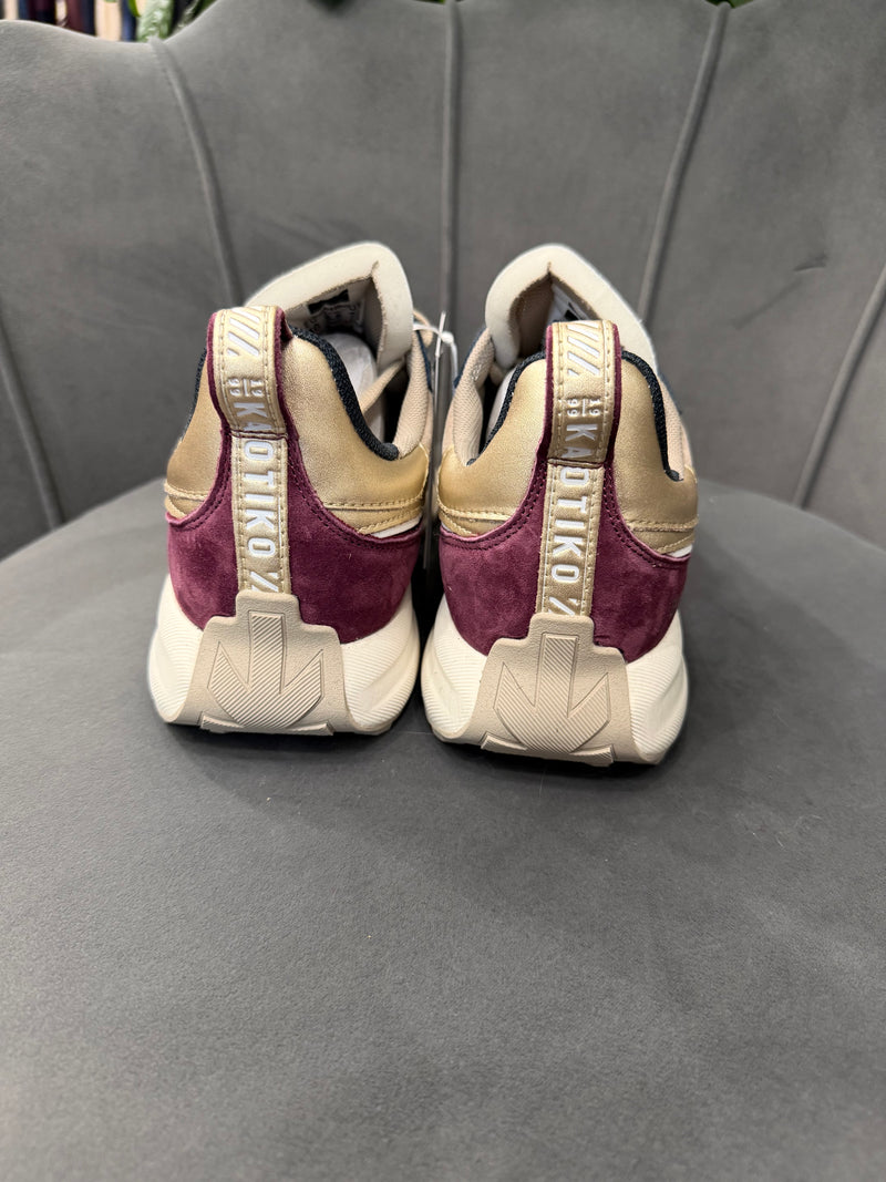 Kaotiko Sneakers