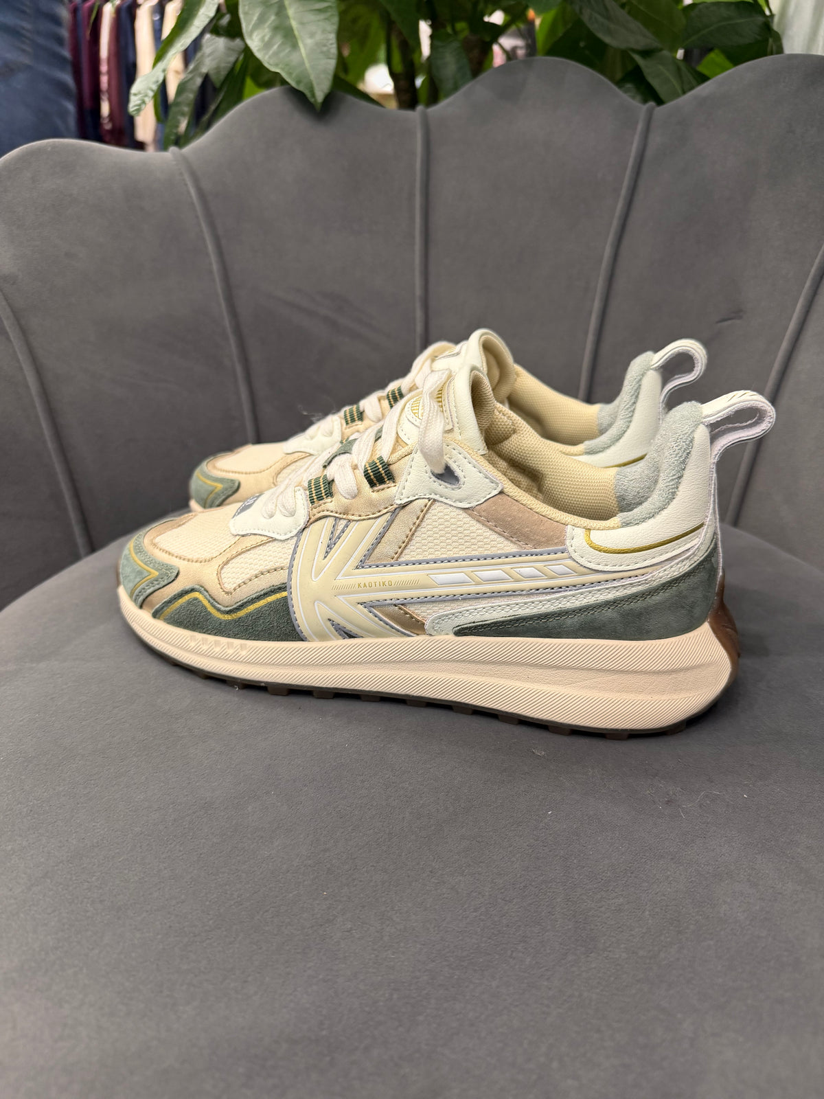 Kaotiko Sneakers