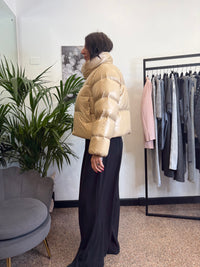 Vicolo Piumino Corto collo Asimmetrico ( 2 varianti)